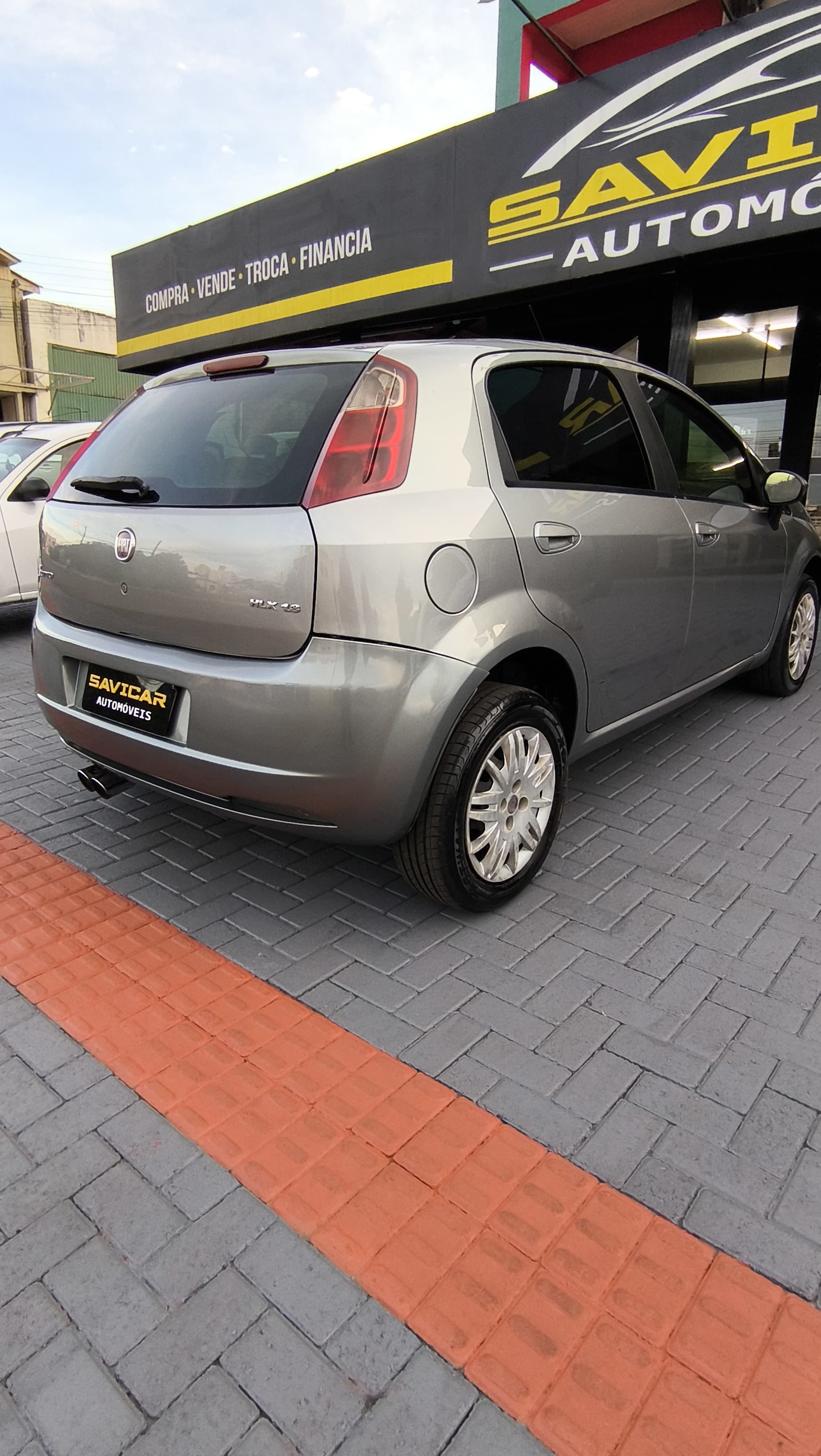 PUNTO HLX HATCH 